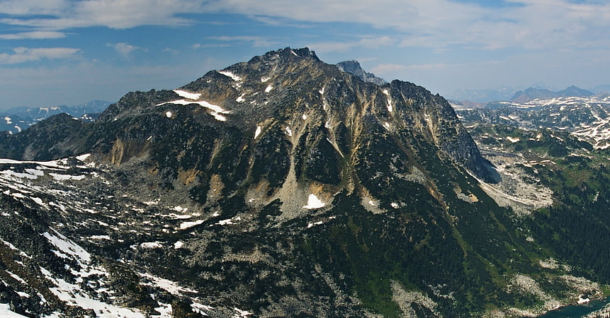 mount gandalf birkenhead lake provincial park