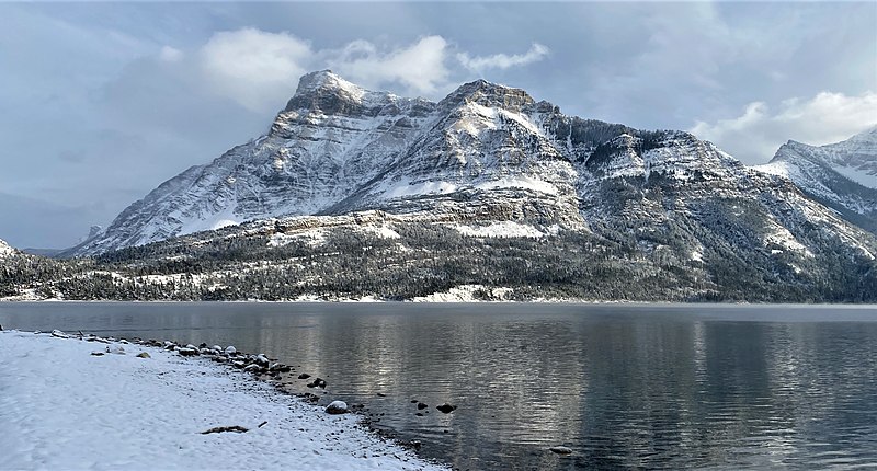 Vimy Peak