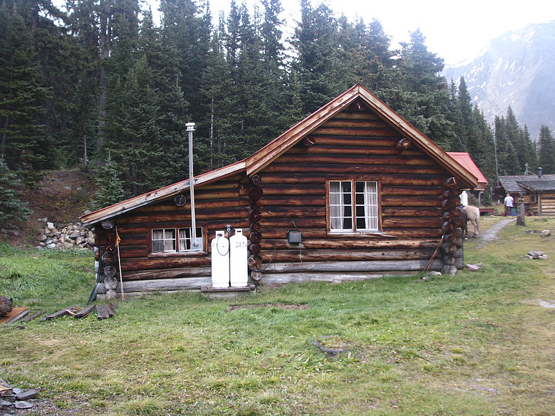 Skoki Ski Lodge
