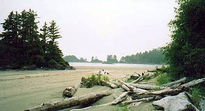Flores Island, Canada