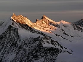 grunhorn alpes suisses jungfrau aletsch