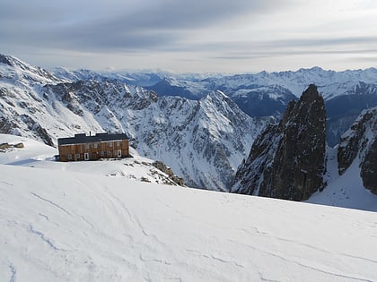 saleina hut