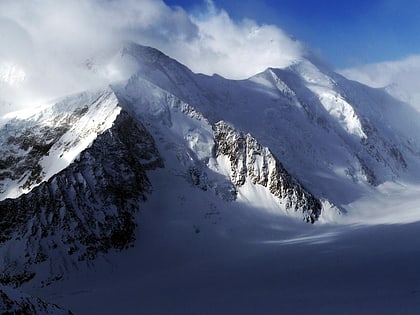 dreieckhorn alpes suisses jungfrau aletsch