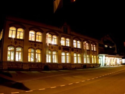 schweizer holzbildhauerei museum brienz be