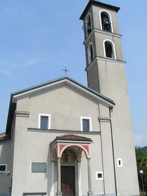 chiesa di san bernardino da siena lavena ponte tresa