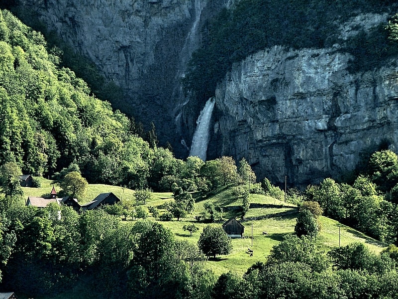 chutes du seerenbach weesen