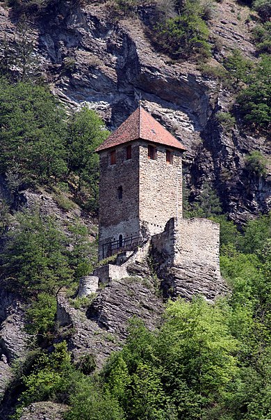 Burg Innerjuvalt