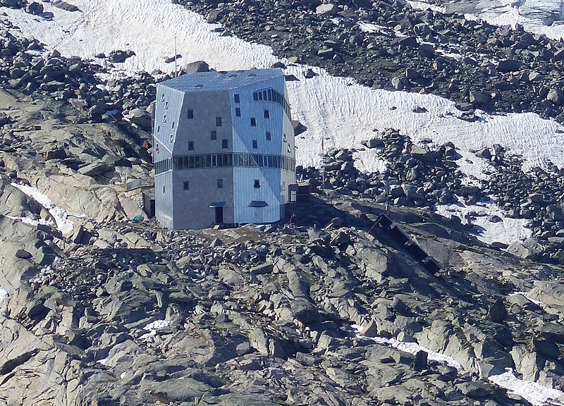 Monte-Rosa-Hütte