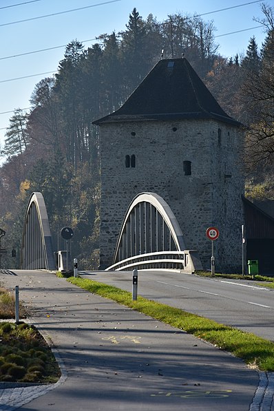 Grynau Castle