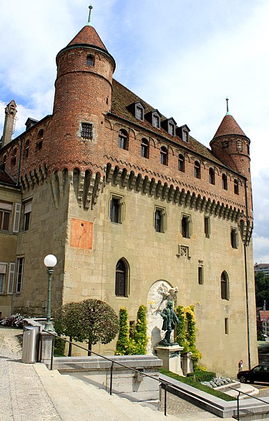 Saint-Maire Castle