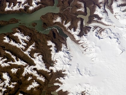 jorge montt glacier park narodowy bernardo ohiggins