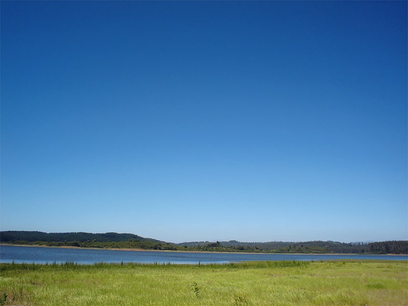 penuelas lake lago penuelas national reserve