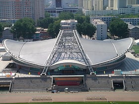 gimnasio de la universidad de tecnologia de pekin