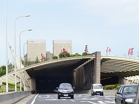 Shanghai Yangtze River Tunnel and Bridge