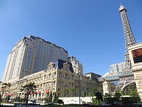 The Parisian Macao