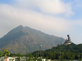 lantau peak hongkong