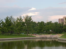 Honglingjin Park
