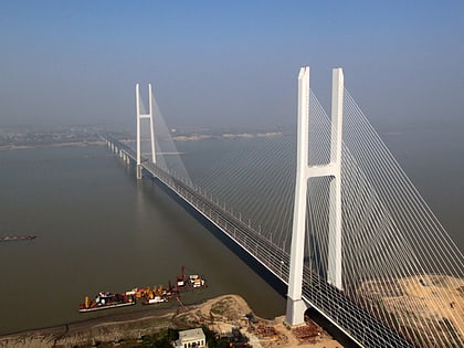 jingyue yangtze river bridge