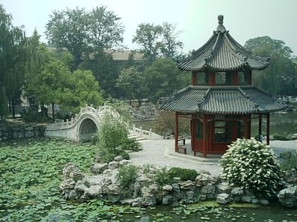 ancient lotus garden baoding