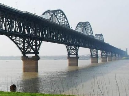 jiujiang yangtze river bridge