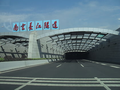 nanjing yingtian avenue yangtze river tunnel