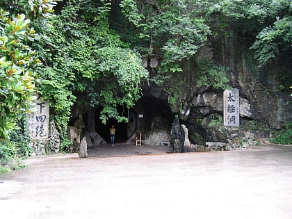taiji cave