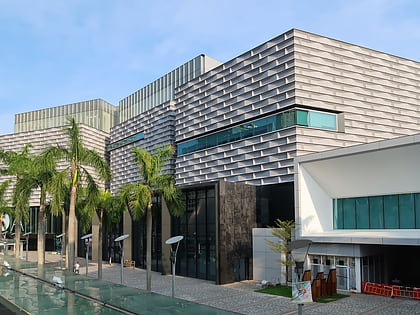 hong kong museum of art