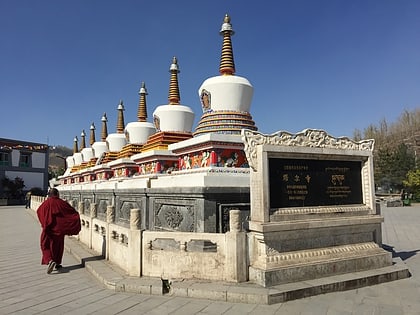 monastere de kumbum xian de huangzhong