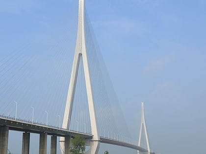 edong yangtze river bridge huangshi