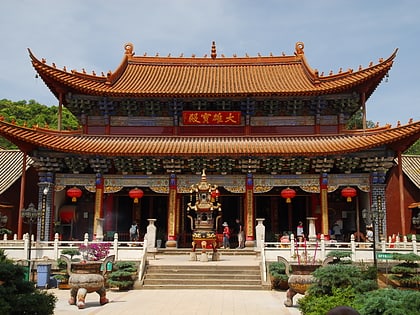 qiongzhu tempel kunming