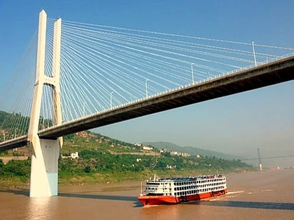 shibangou yangtze river bridge chongqing