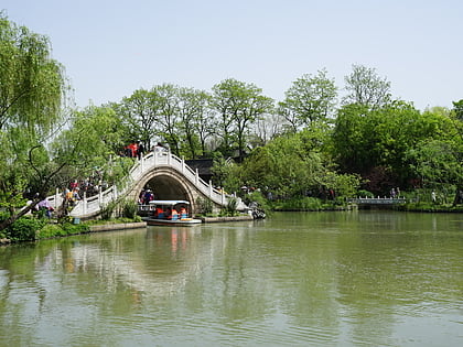 slender west lake yangzhou