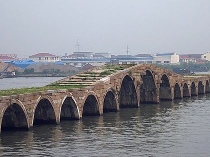 precious belt bridge suzhou