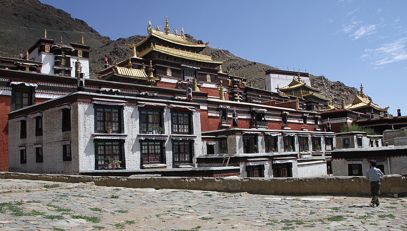 tashilhunpo monastery xigatse