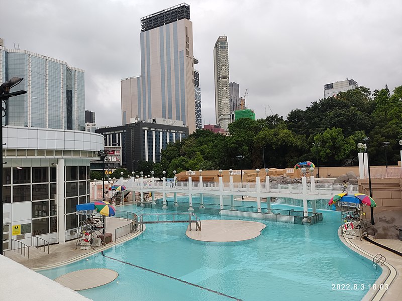 Kowloon Park Swimming Pool