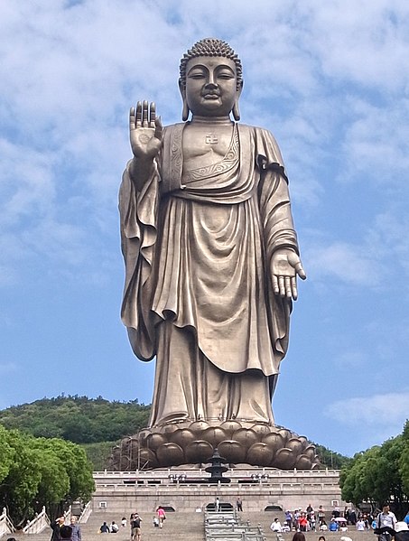 Grand Buddha at Ling Shan