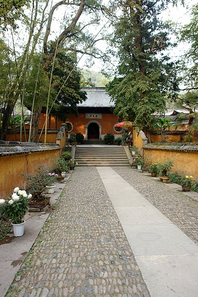 Temple Guoqing