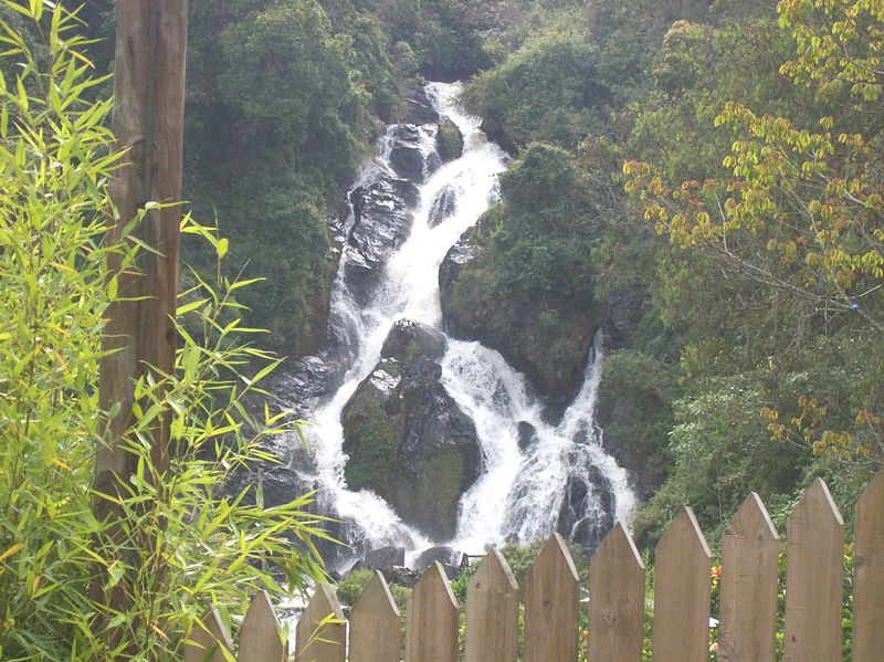 Salto del Tequendamita