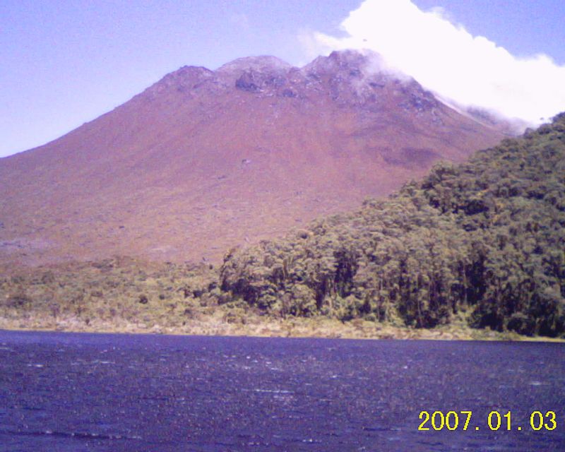Volcán Doña Juana