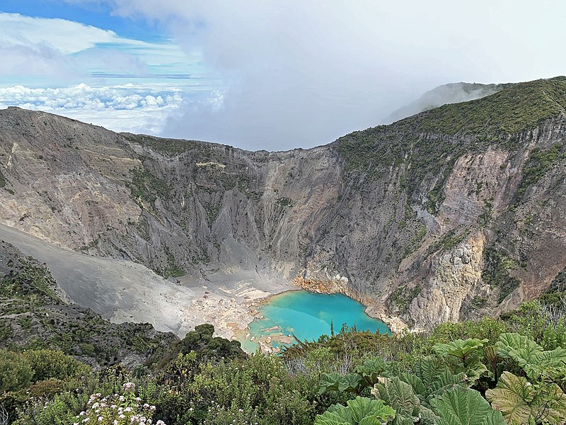 Irazú Volcano