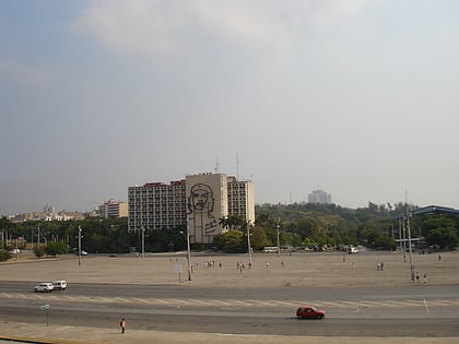 plaza de la revolucion hawana