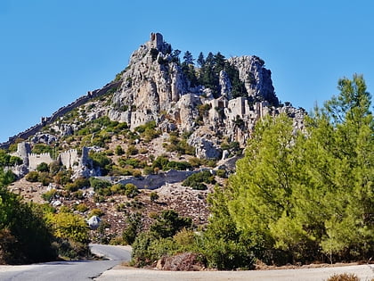 castillo de san hilarion kyrenia