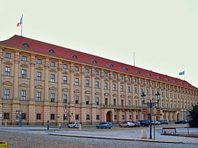 Palais Czernin
