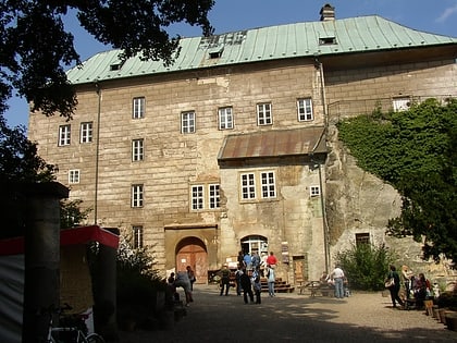 burg houska