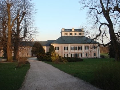 schloss ratiborice ceska skalice