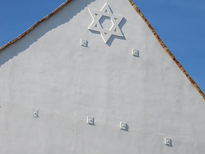 synagoga lostice