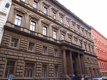 schebek palace praga