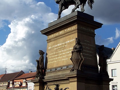 Pomník Jiřího z Poděbrad