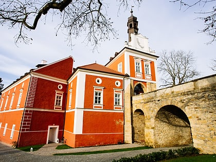 skvorec chateau