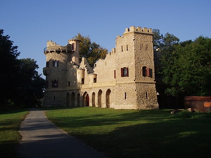 janohrad castle